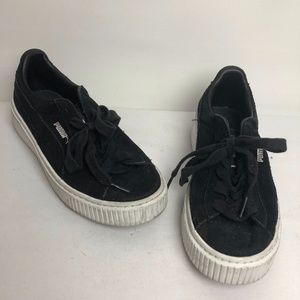 PUMA Black & White Platform Sneakers Shoes Size 7